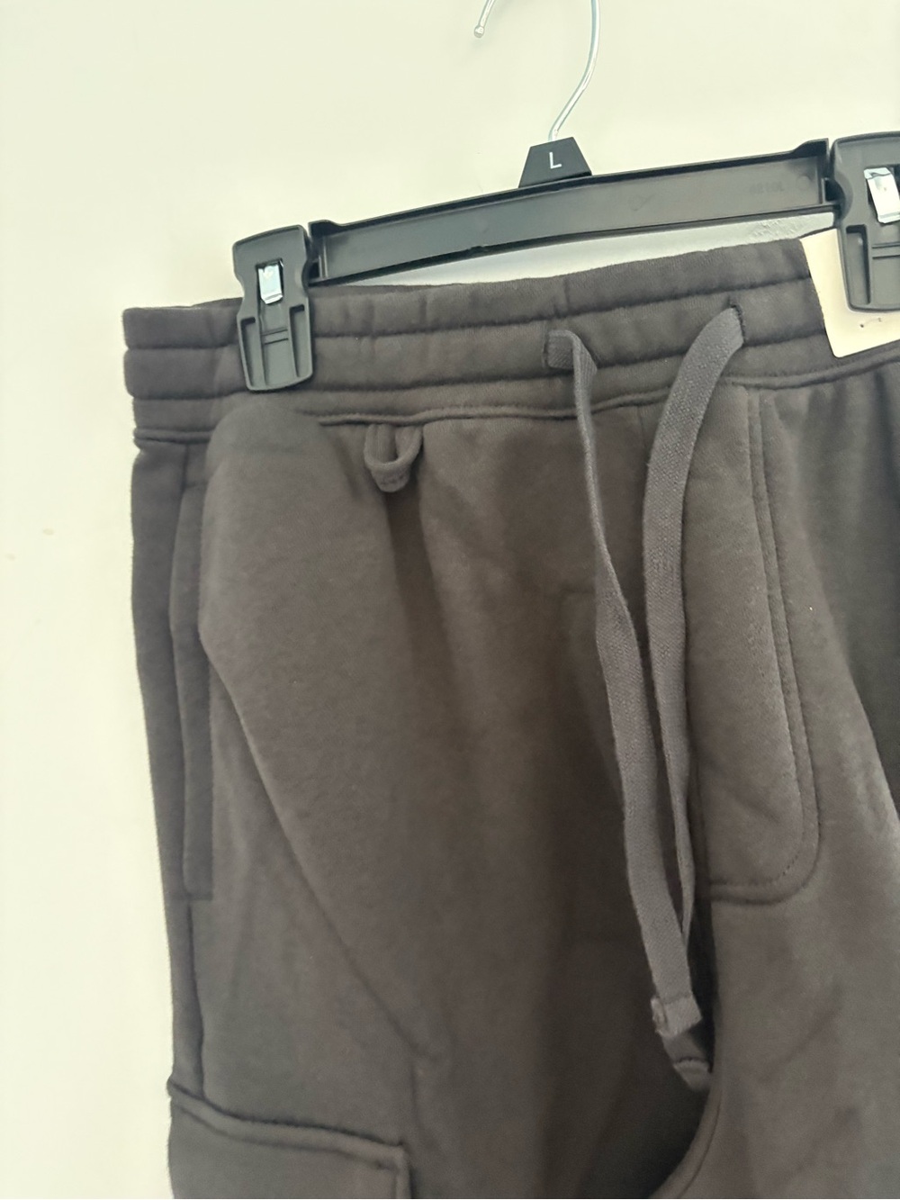Hollister Feel Good Super Baggy Cargo Sweatpants - Picture 3 of 7